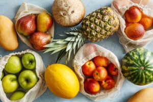 Imagem mostra frutas organicas da estação