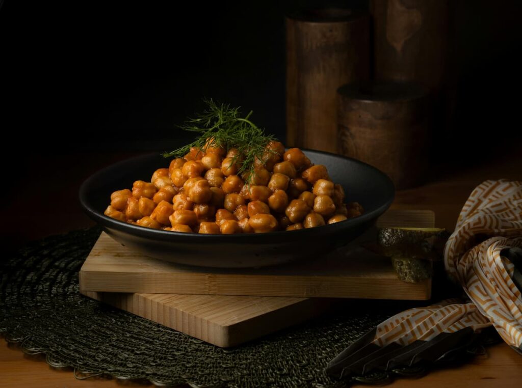 Imagem mostra grão-de-bico, comida saudável e muito nutritiva.